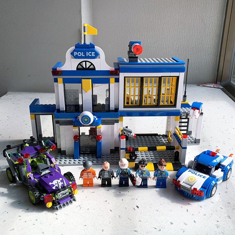 Building Blocks Toy City Fire Department Fire Truck Police Station Boy Assembling Lego - Image 8